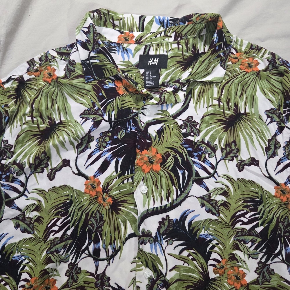 H&M Men's Hawaiian Shirt Palm Tree Print Button Up Short Sleeve Resort Size S - Picture 5 of 11